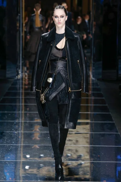 Look 72